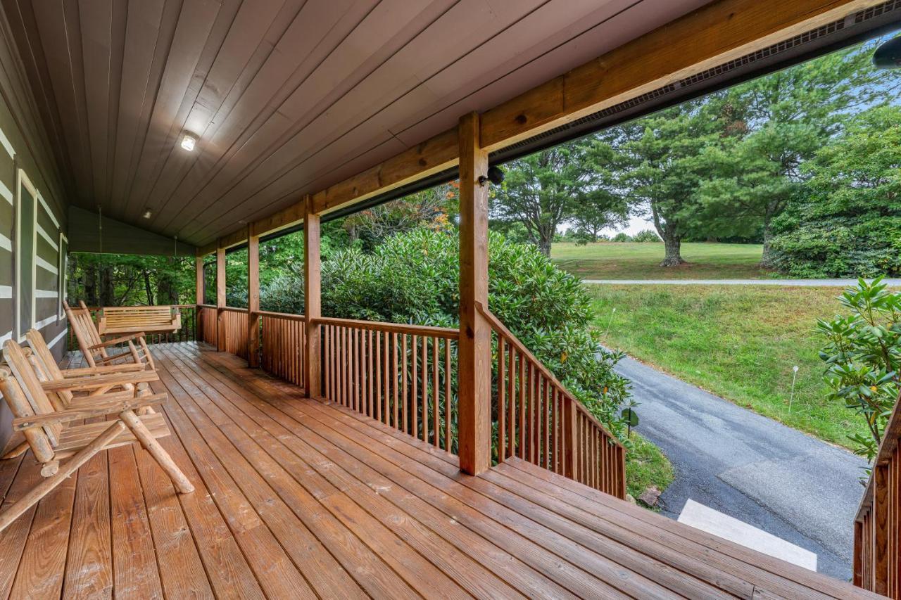Top O' Snaggy Cabin Boone Exterior photo